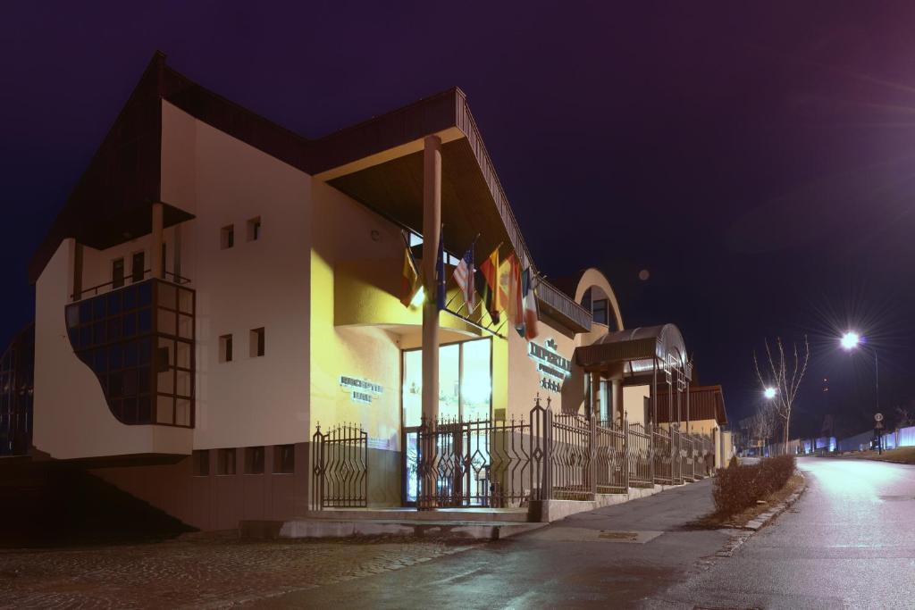 Pensiunea Imperial Târgu-Mureş Exteriör bild